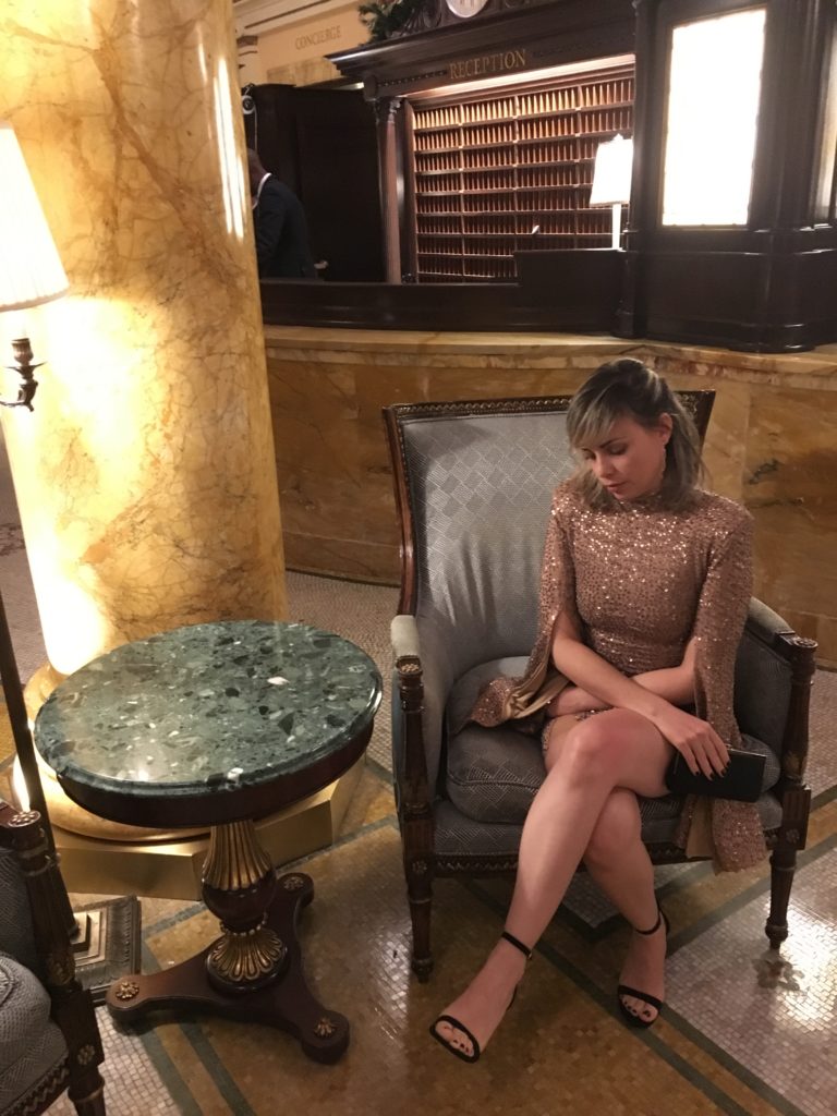 Alba Marina Otero fashion blogger from Mylovelypeople blog shares with you how to style a sequin dress for a special night