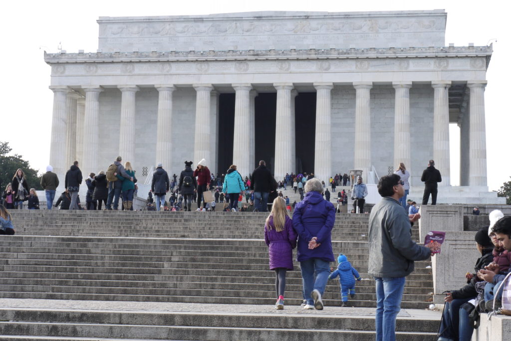 Alba Marina Otero fashion blogger from Mylovelypeople blog shares with you all her favorites monuments of The National Mall, Washington D.C, during her last trip to that amazing city