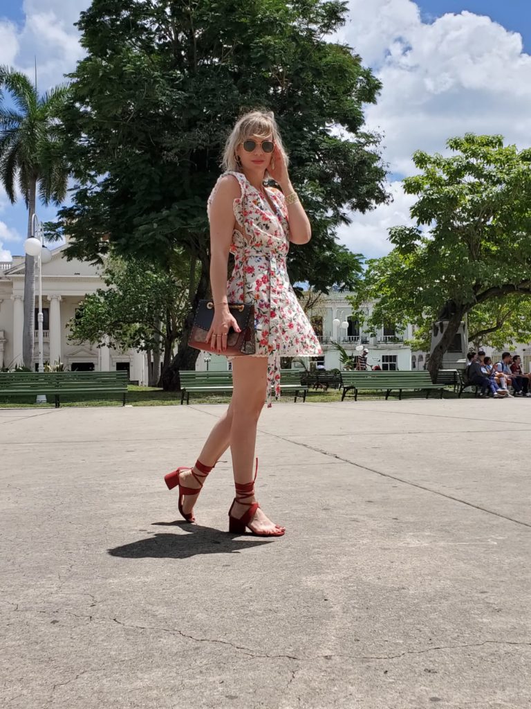 Alba Marina Otero fashion blogger from Mylovelypeople blog shares with you the item she'd been wearing all summer long. Dresses are the best choice no matter where you're going and you can wear them even for fall season too.